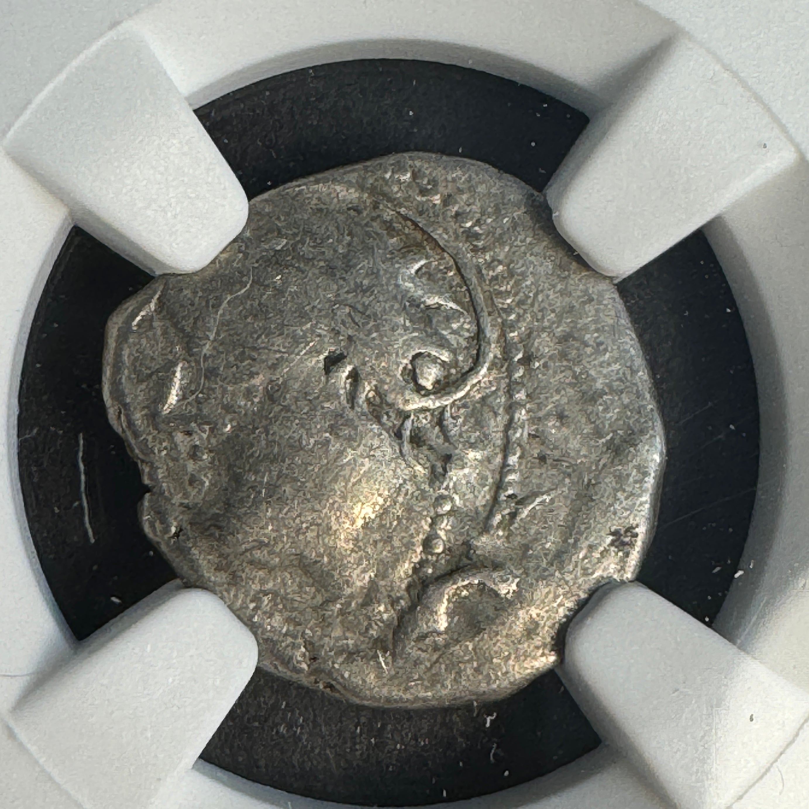 GAUL, Sequani Tribe c.50 BC AR Quinarius, Q.DOCI issue, Roma / Horse, NGC Ancients