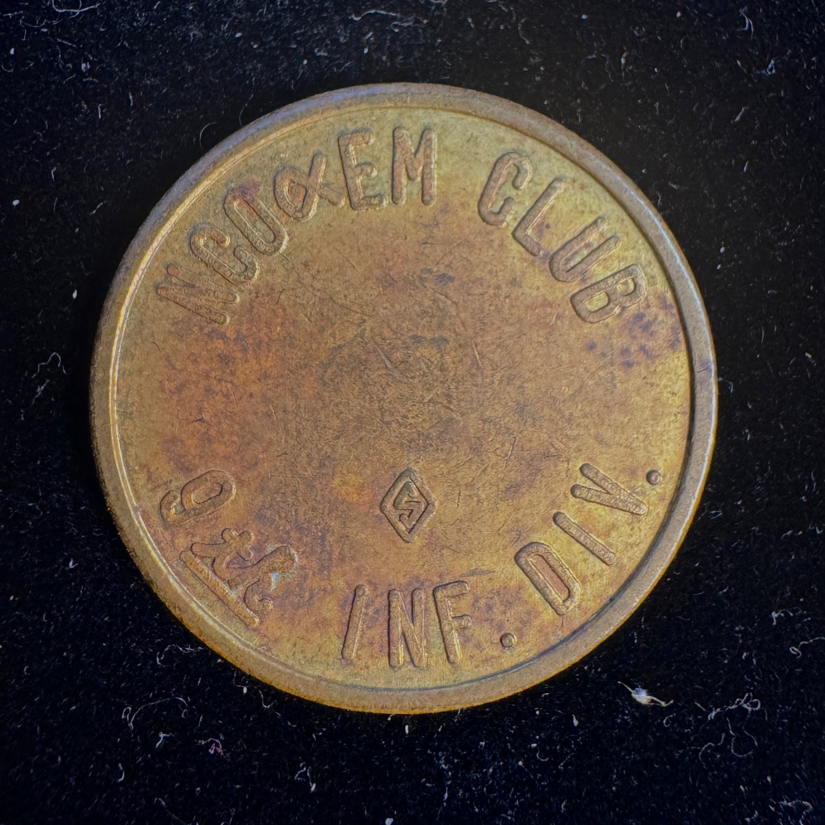 “NCO & EM Club / 9th INF. DIV.” Camp Cox, South Vietnam. c1960s US Overseas Military Token