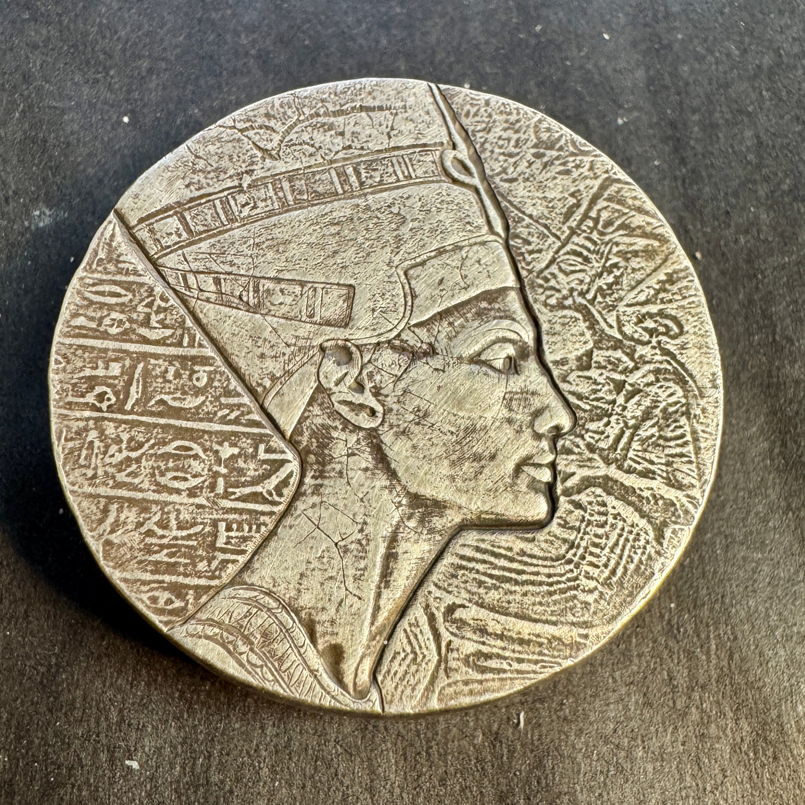 2017 Chad 5000 Francs 5oz 999 Silver, Egyptian Art Series, Nefertiti - Scottsdale Mint