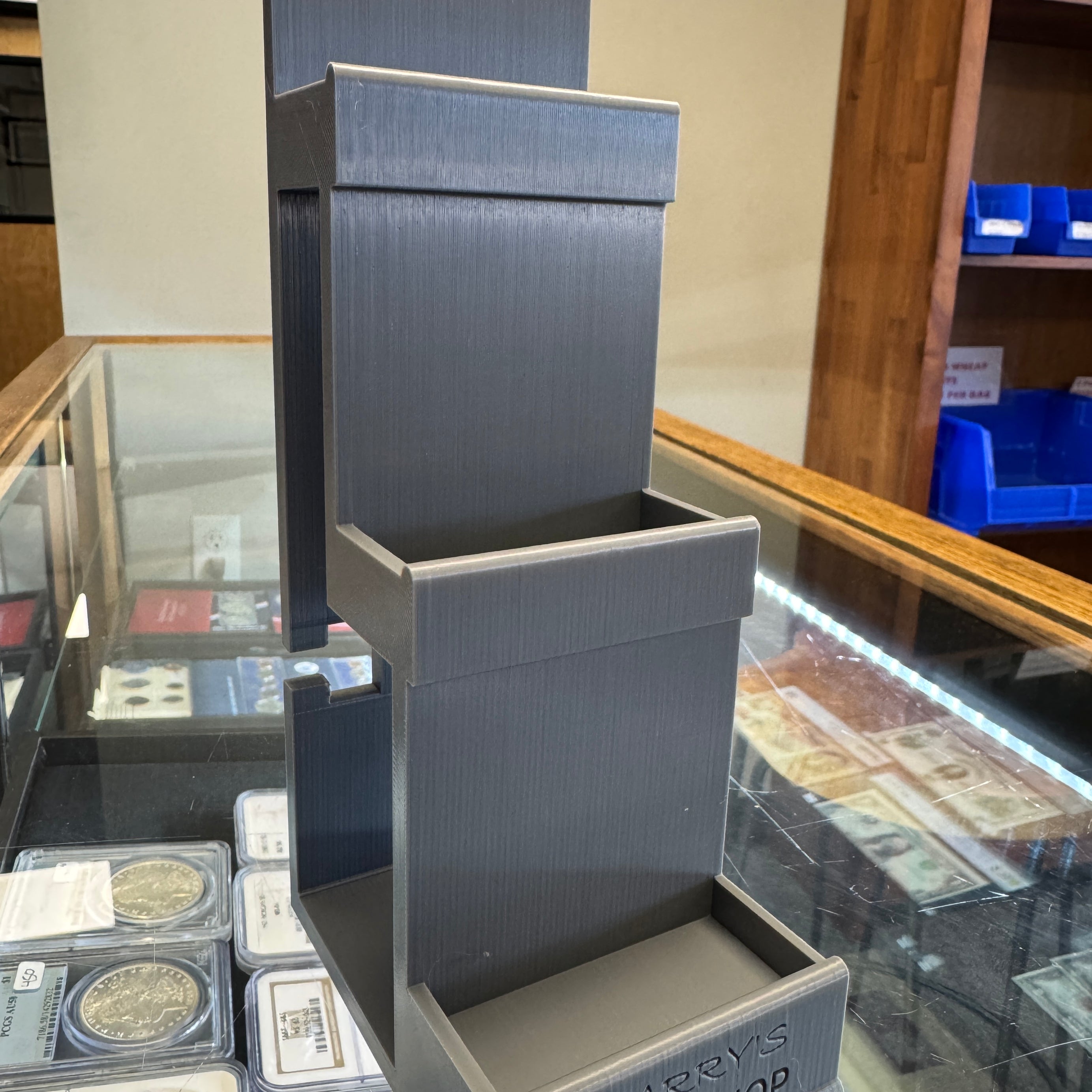 Harry’s Custom 3-Slab Polymer Display Rack