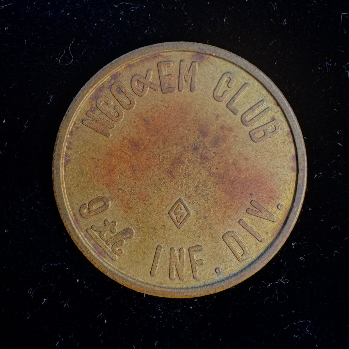 “NCO & EM Club / 9th INF. DIV.” Camp Cox, South Vietnam. c1960s US Overseas Military Token