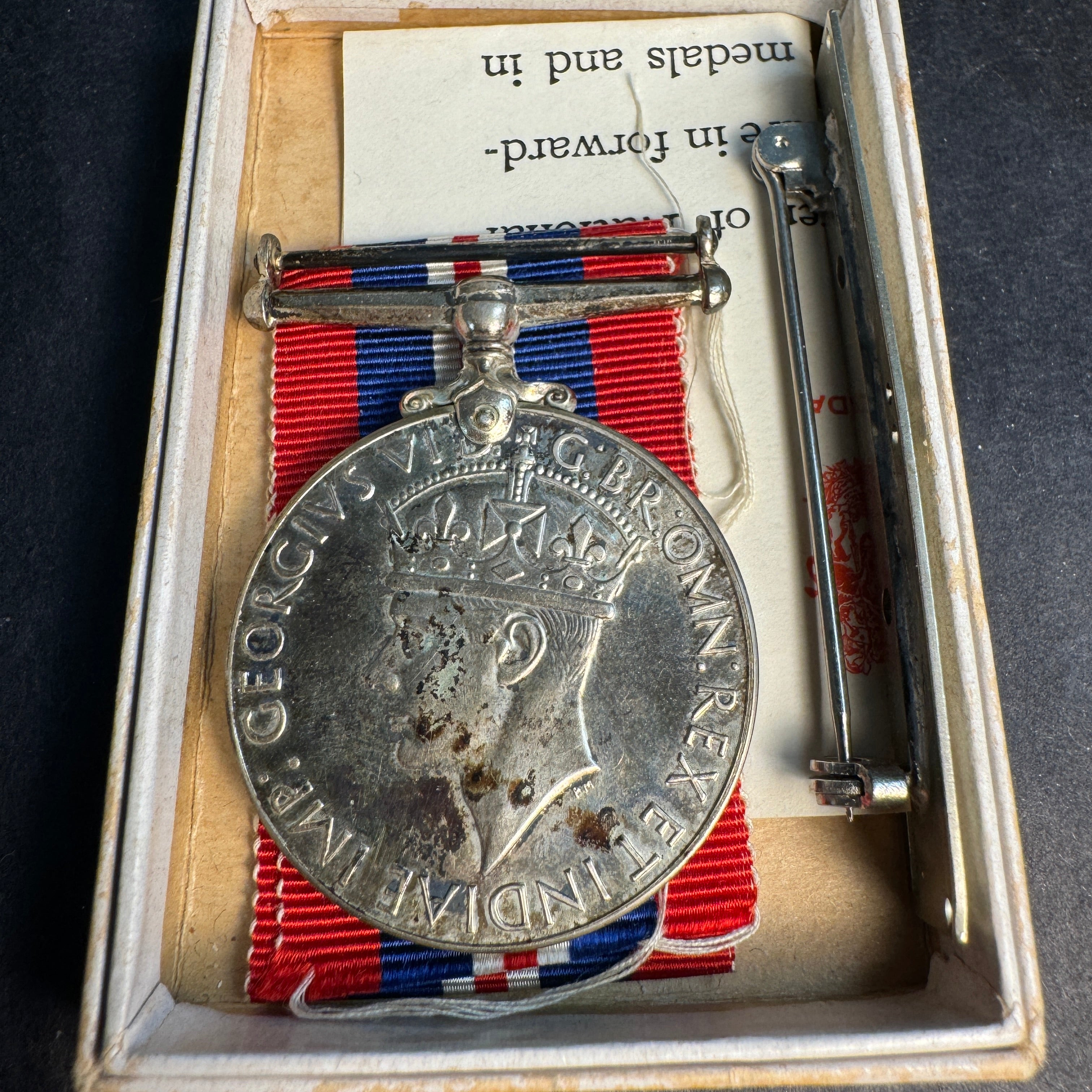 Canada WWII 1939-1945 War Service Silver Medal, Unmounted with Original Box, Ribbon, & Paper 🇨🇦