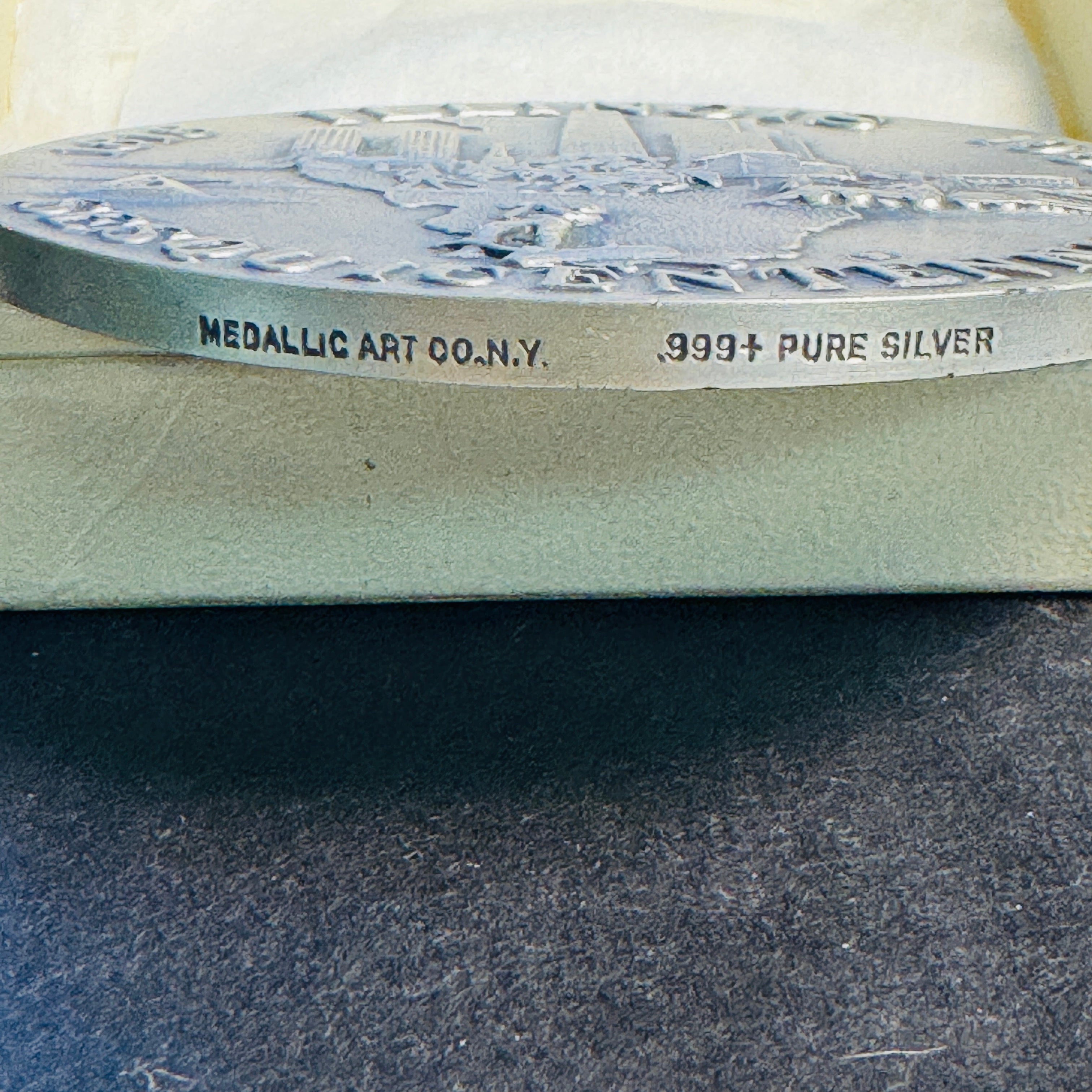 1818-1968 Illinois Sesquicentennial 64mm Silver Medal, 124g .999, Medallic Arts Co. NY, Original Box