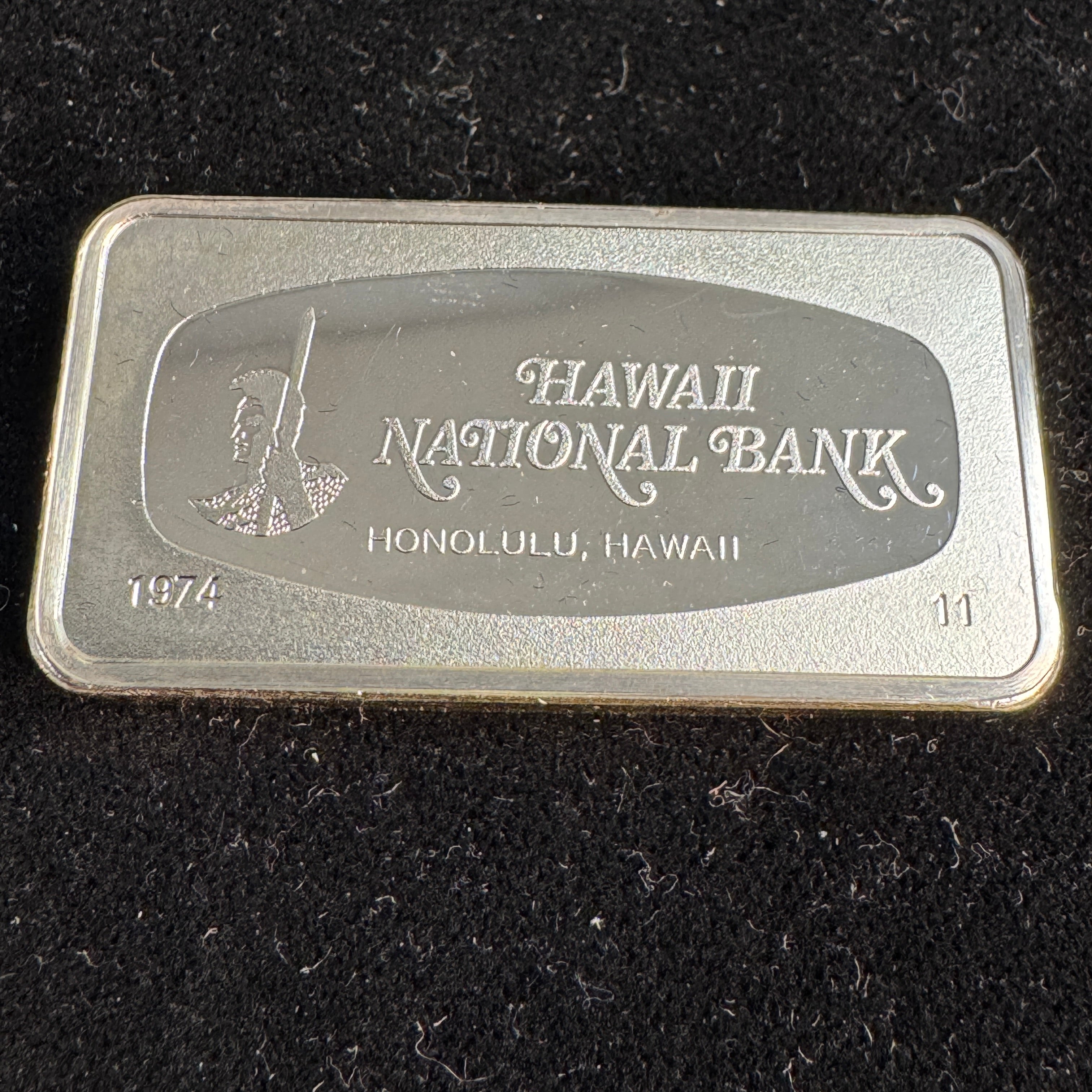 1974-FM Hawaii National Bank, Honolulu - 1000 Grains Sterling Silver Bar