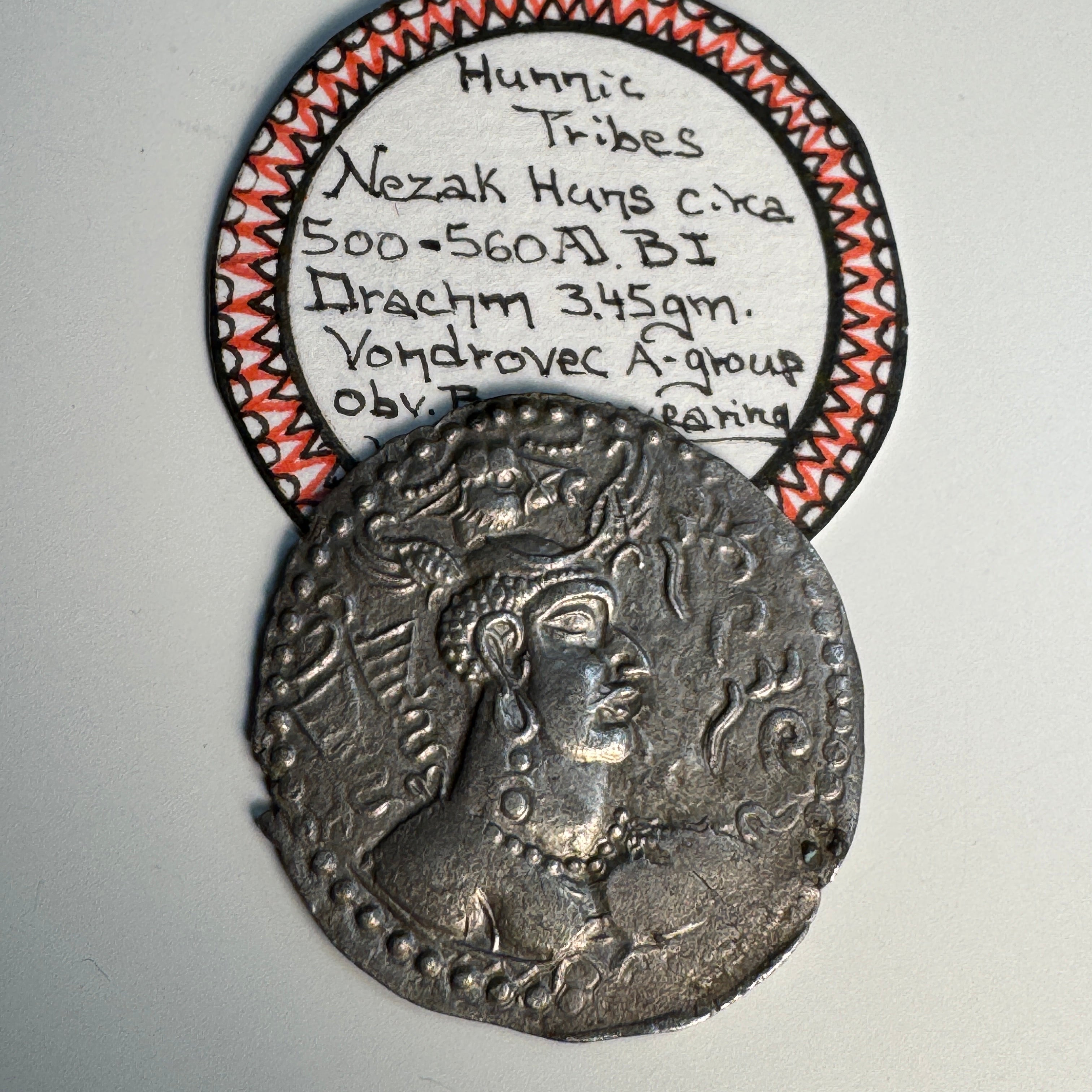 Hunnic Tribes / Nezak Huns (500-506 AD) AR Drachm, King obverse fire alter reverse