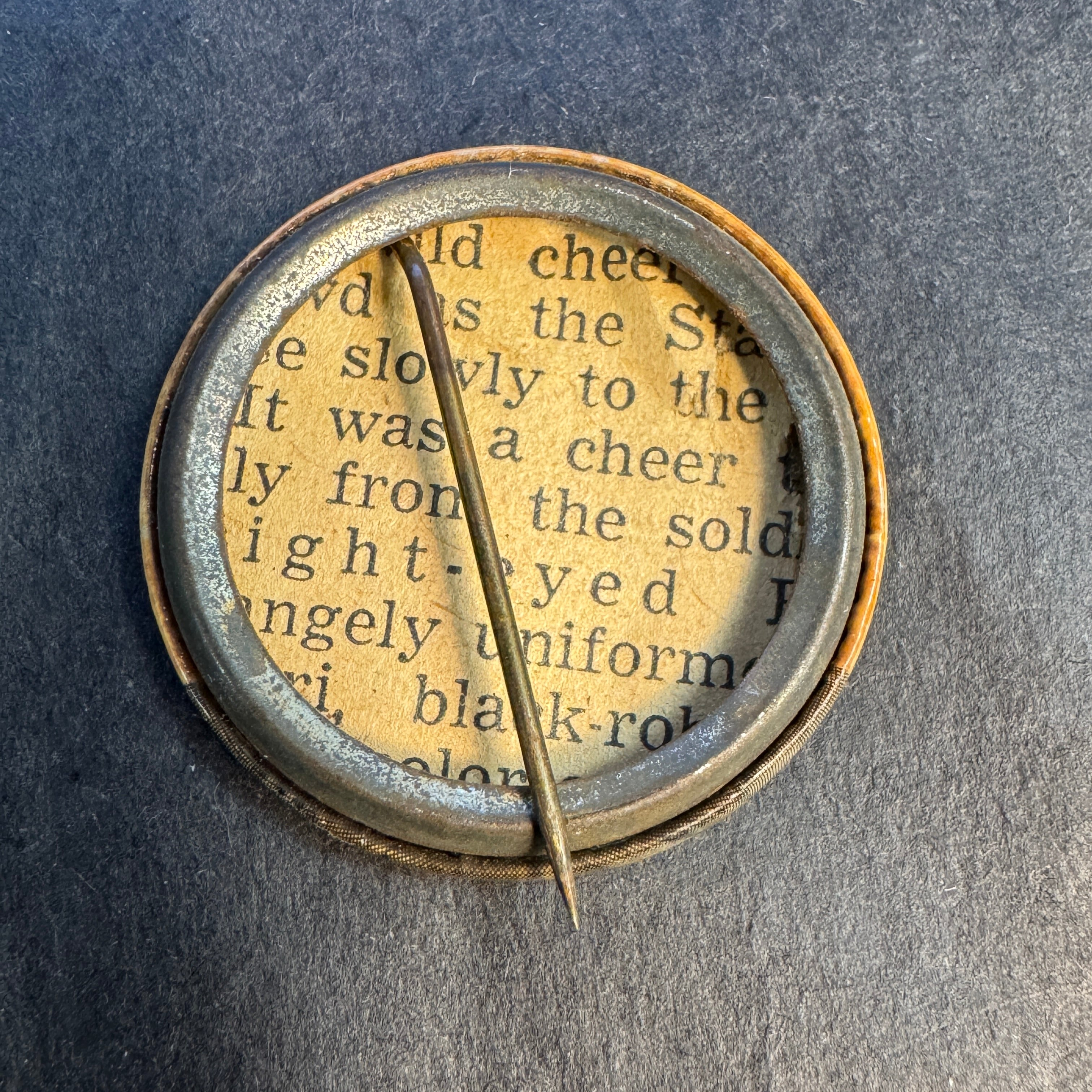 Teddy Roosevelt Presidential Campaign pin-back, GOP, antique Americana