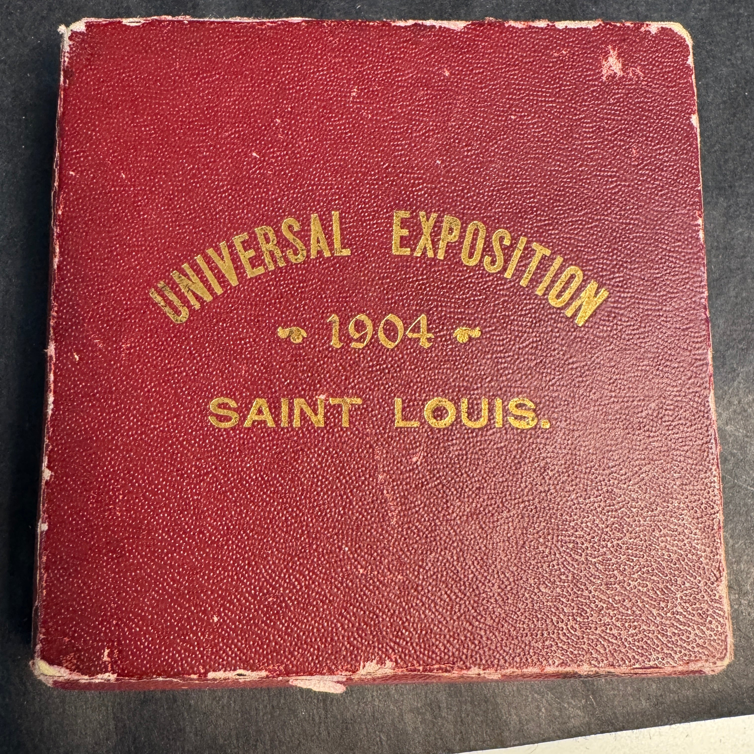1904 St Louis Universal Exposition - Louisiana Purchase Centennial 67mm Bronze “Silver Medal” - Adolph Weinman - Original Box